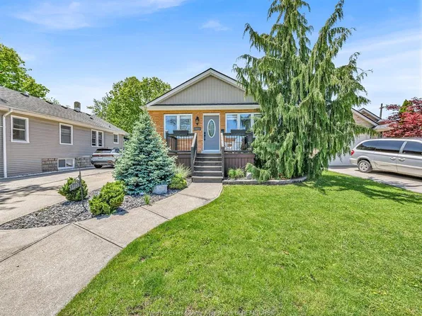 1161 Prado Pl, Windsor, ON N8S 2H9