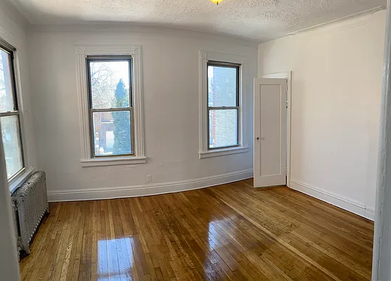 Rented by Nest Seekers International | media 13