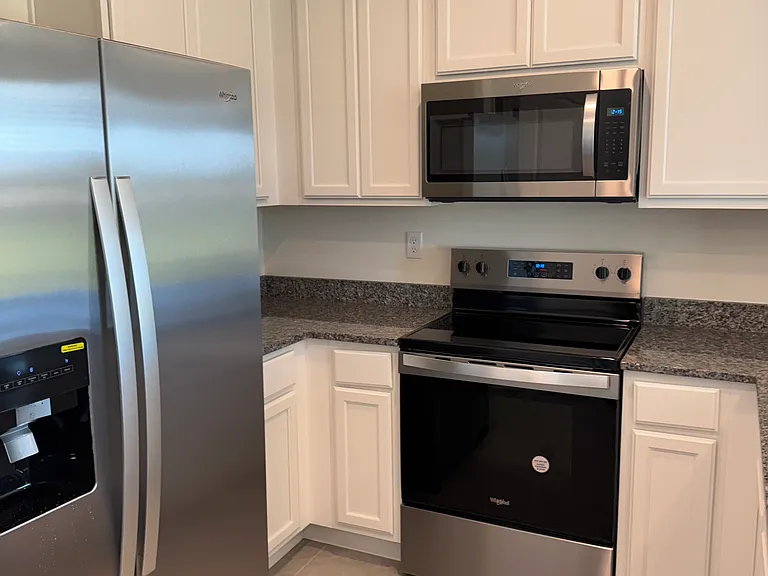 1423 Plank Pl — Photo 5
