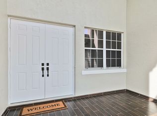 340 SW 187th Ave, Pembroke Pines, FL 33029