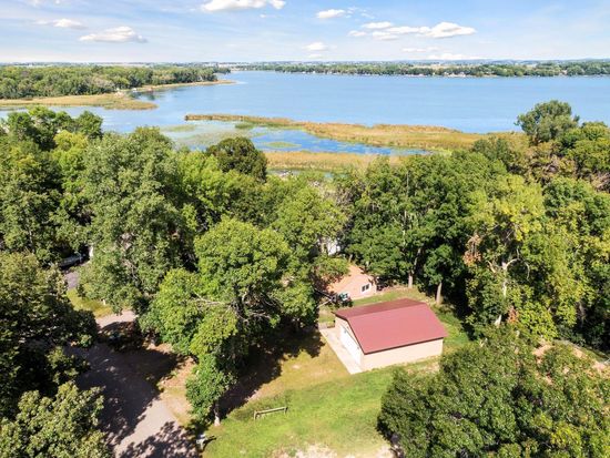 65298 365th St, Watkins, MN 55389