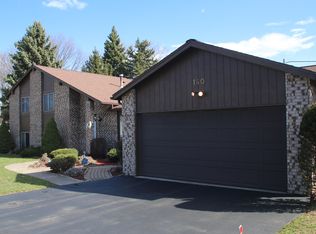 140 N Ridgelawn Dr, Rochester, NY 14617