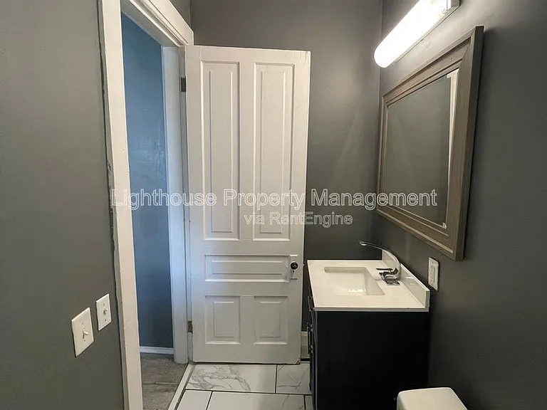 809 W Cedar St #2 — Photo 9