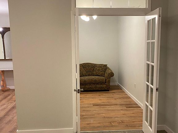 5th image of 111 Mulberry St APT 3N