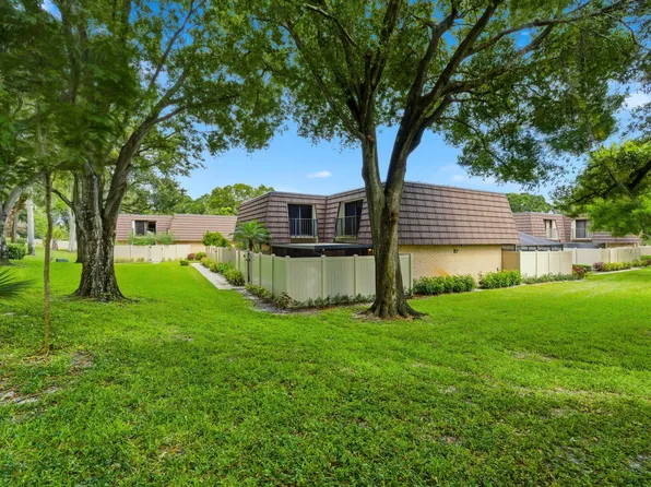 7511 75th Way, West Palm Beach, FL 33407