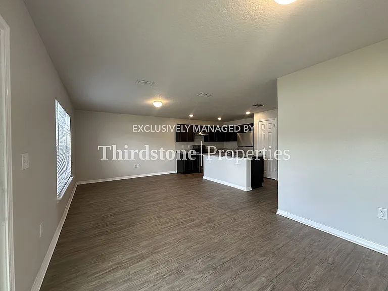 37 Wood Amber Ln #A — Photo 11