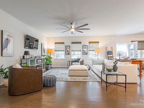 4th image of 1232 Dali Blvd