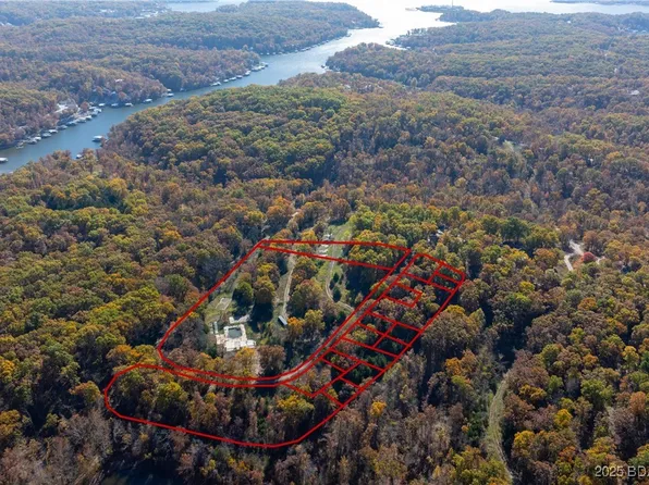 16 Craft Rd, Rocky Mount, MO 65072