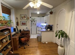 1417 Spruce St APT 1M, Philadelphia, PA 19102