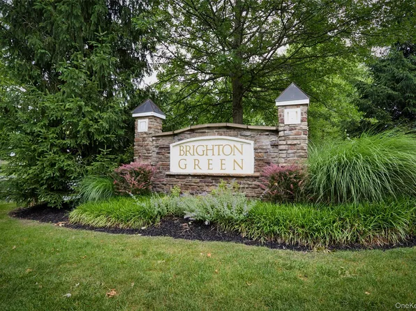 7 Bainbridge Place #404, Newburgh, NY 12550