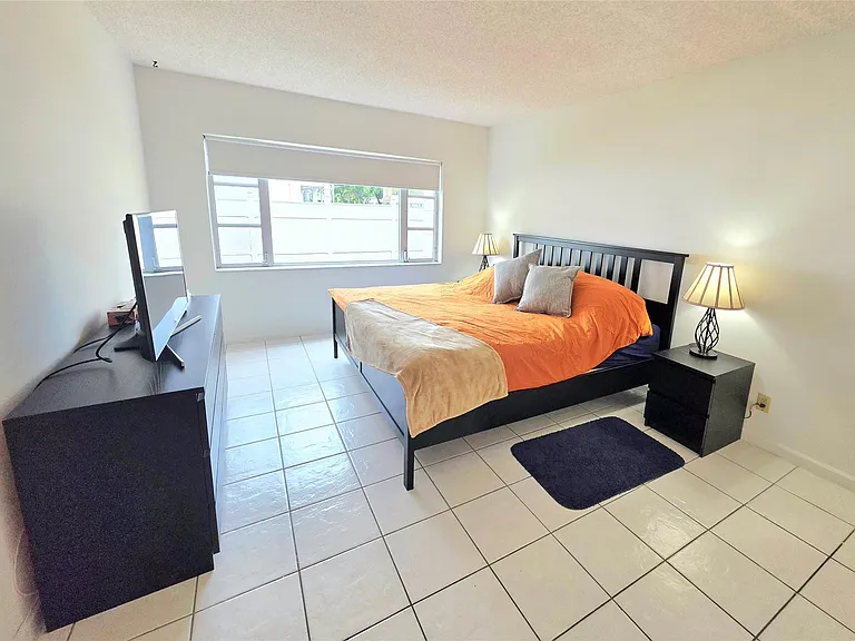 2230 NE 56th Pl #208 — Photo 13