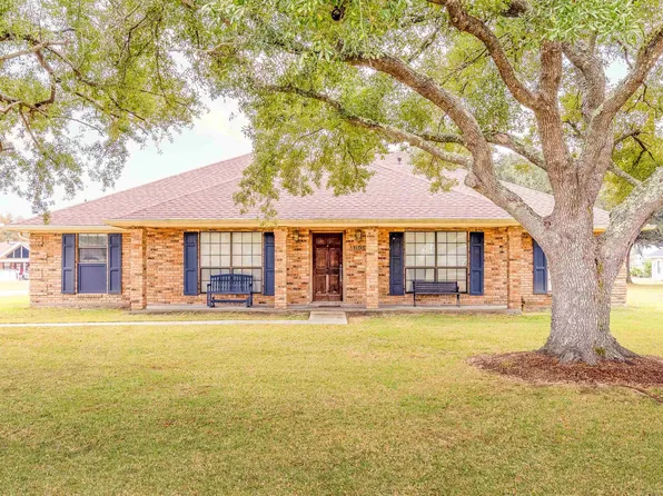 4008 Kerr Dr, Bourg, LA 70343