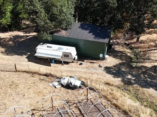 3897 Road A, Garberville, CA 95542