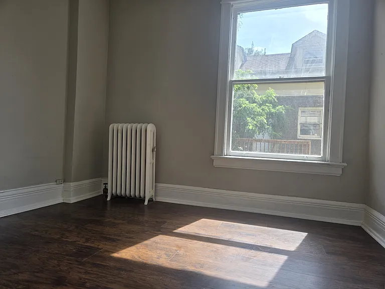 325 E 12th Ave #2 — Photo 10