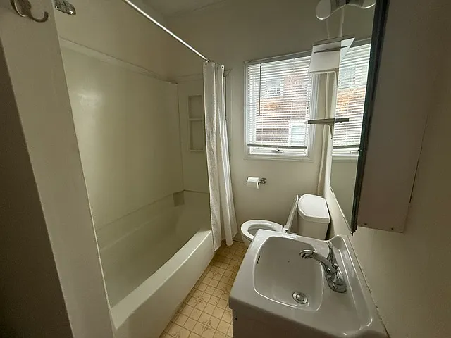 39 Arnold Ave #1 — Photo 10