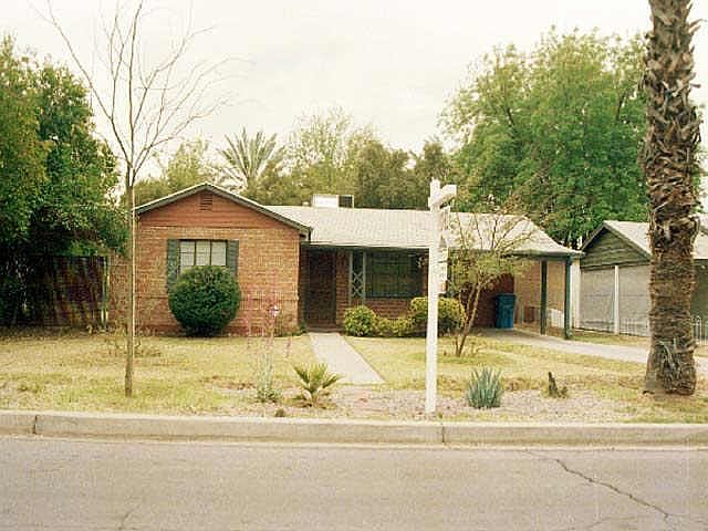 1st image of 3017 E MULBERRY Street