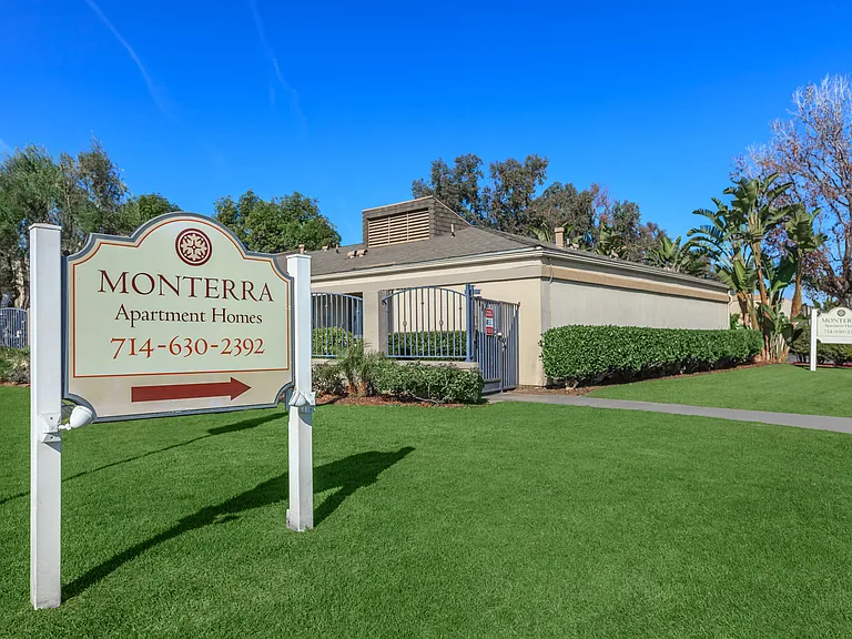 Monterra — Photo 15