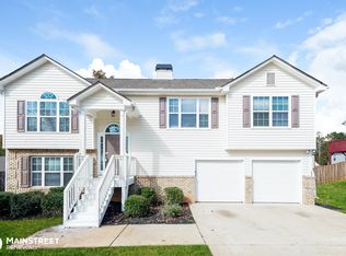 2757 Topaz Rd, Riverdale, GA 30296