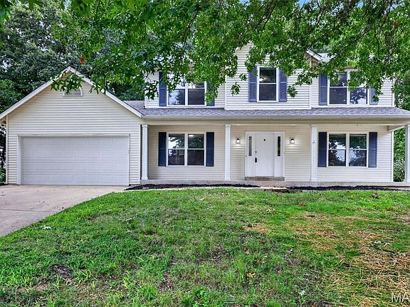 2nd image of 2947 Bromley Dr
