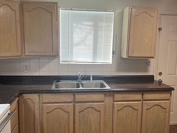 2nd image of 1054 N Victoria Way APT 2