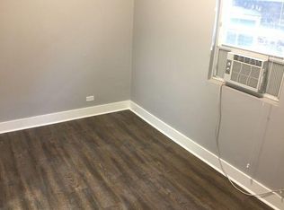 918 W 32nd Pl, Chicago, IL 60608