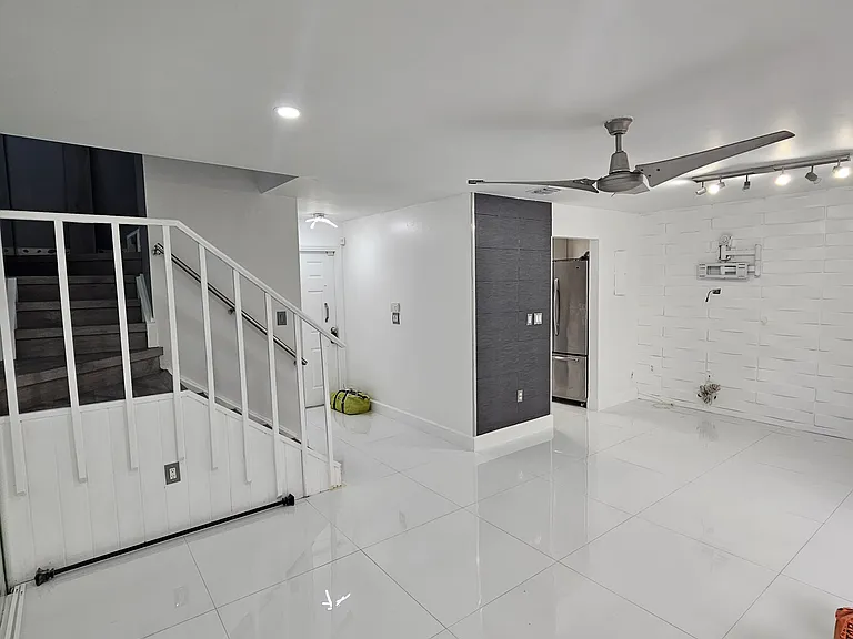 11861 SW 18th St #2 — Photo 4