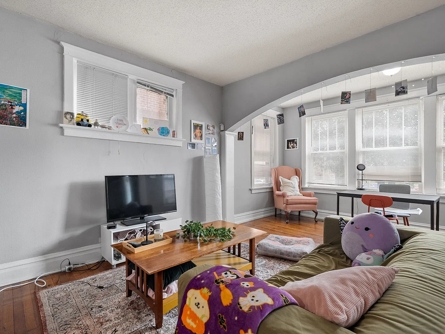 3 bed, 1400 sqft, $2,395 — Photo 4