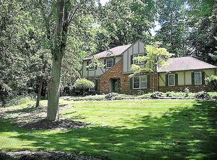 485 Willow Rd, Springfield, OH 45502