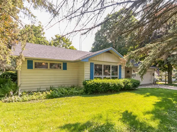 406 E Church St, Orfordville, WI 53576