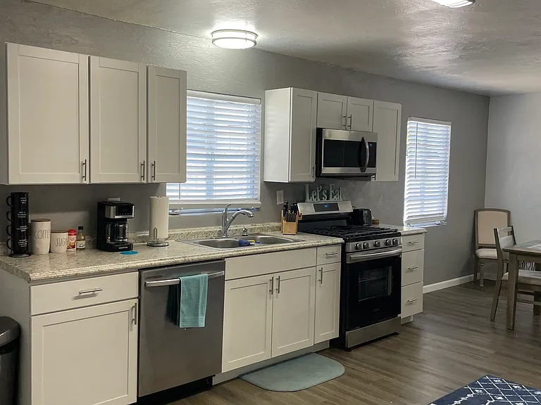 2223 N Sparkman Blvd — Photo 10