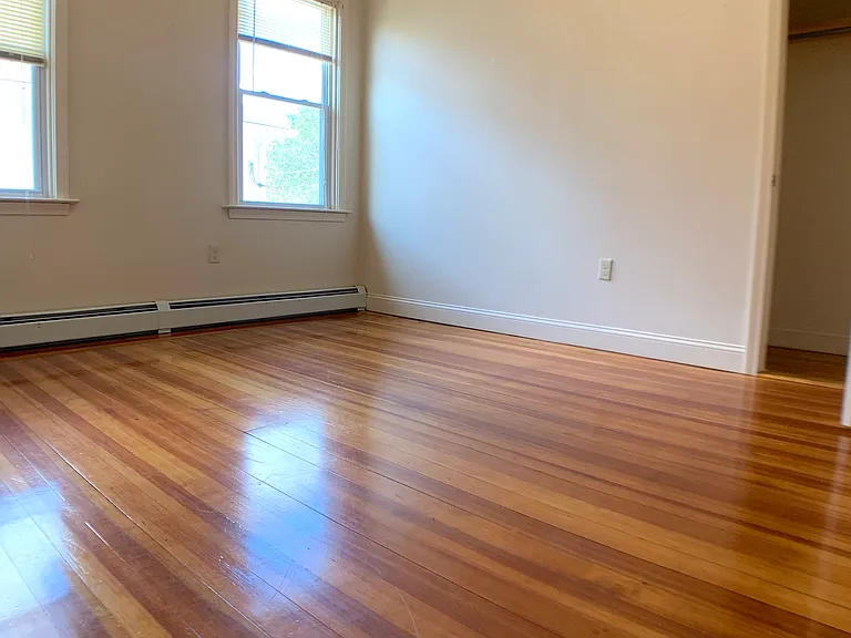 134 Lenox Ave — Photo 4