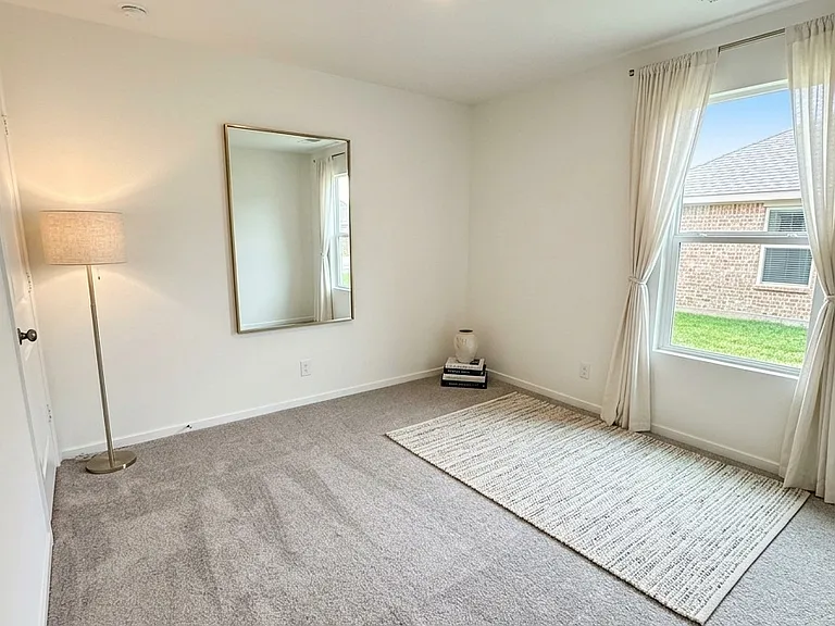 1613 Sparrow Hawk Rd — Photo 17