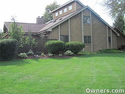 1st image of 2719 Knightsbridge Pl