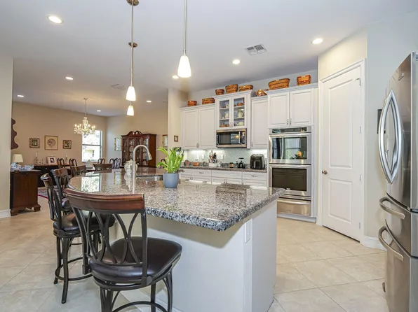 5581 51st Avenue, Vero Beach, FL 32967