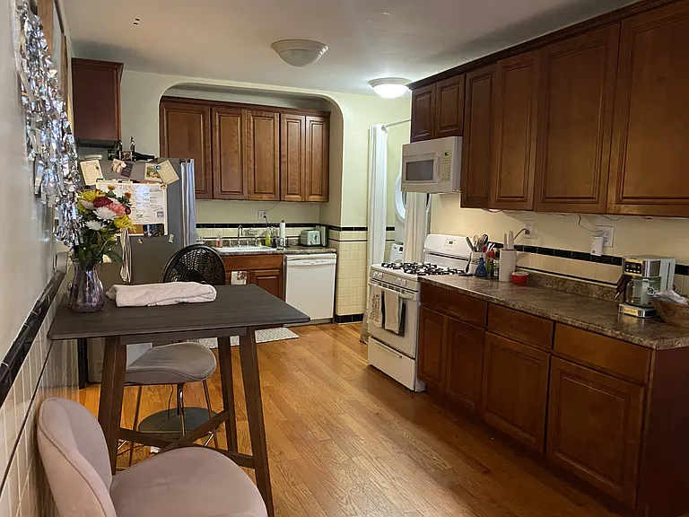 131 Thorndike St #1 — Photo 14