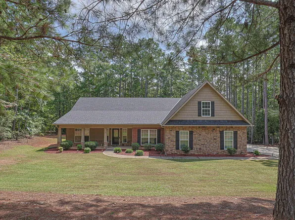 44 Viburnum Way, Pine Mountain, GA 31822