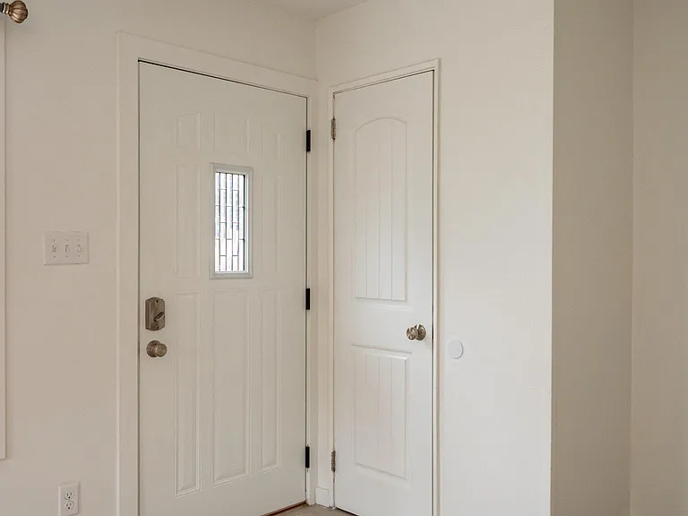 2411 Wisconsin St SW — Photo 3