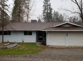 49881 Pierce Dr, Oakhurst, CA