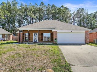 156 Cedar Spring Cir, Pearl, MS 39208