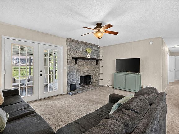 5th image of 4105 W Dahlia Drive