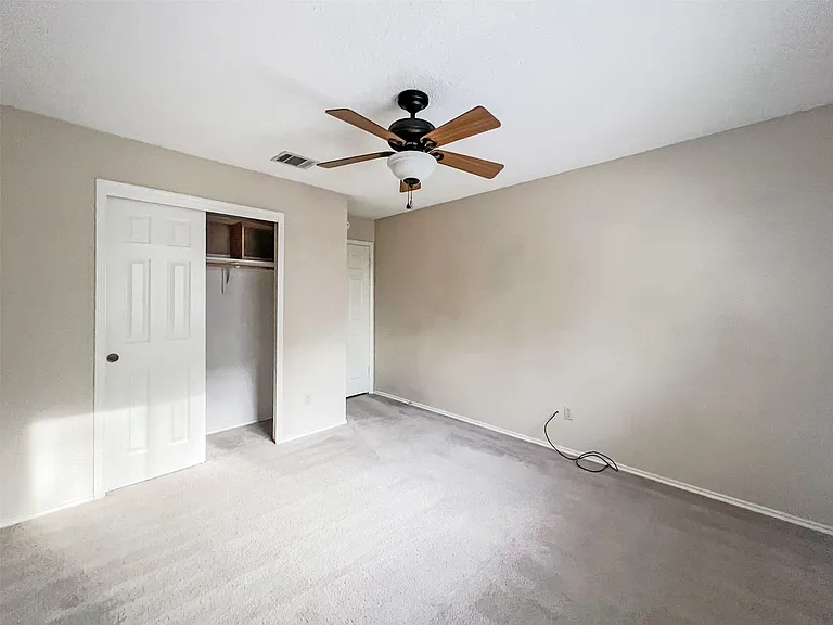 7506 Callbram Ln — Photo 22
