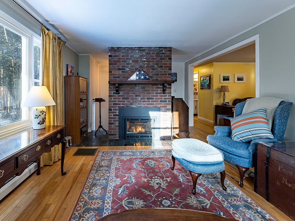 230 Old Strong Road, Thetford Center, VT 05075 Zillow