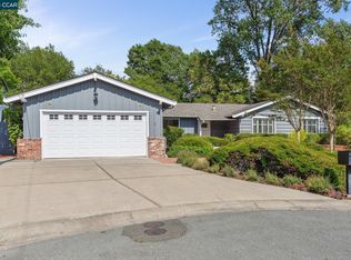 10 Corte Del Rey, Orinda, CA 94563