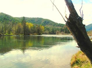 11983 Highway 234, Gold Hill, OR 97525