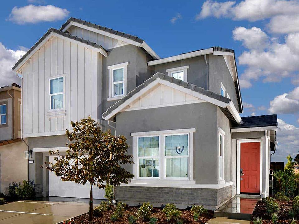 Creekstone Plan 2 Exterior