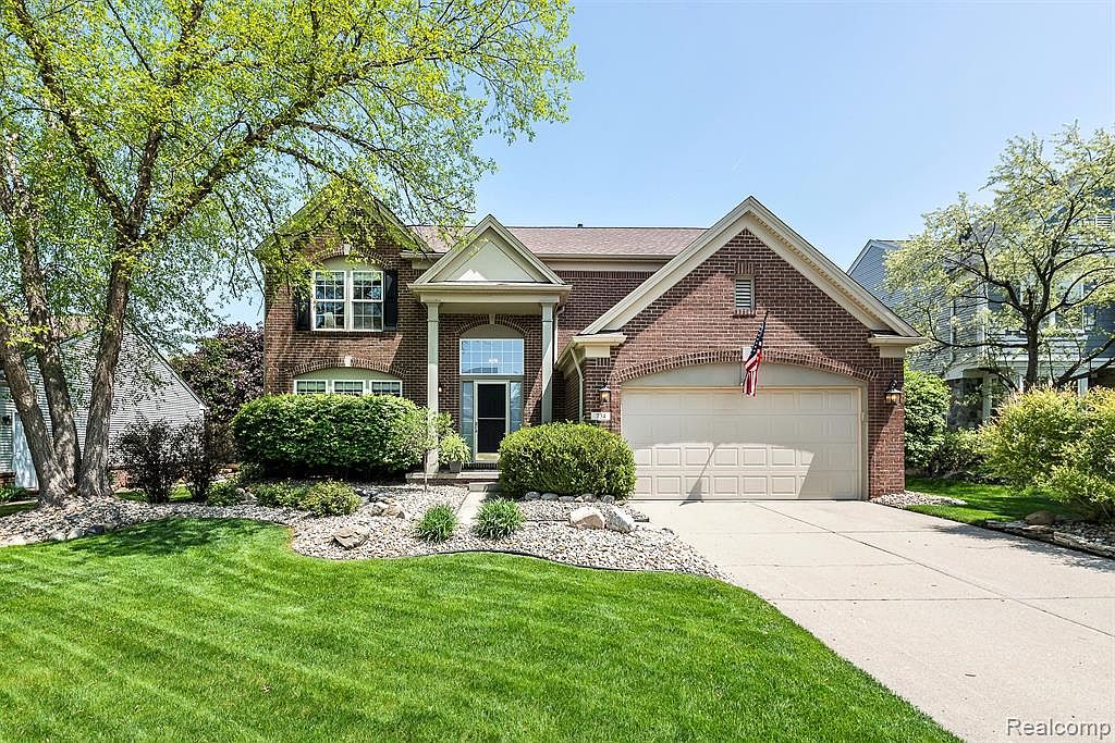 734 Huntington Dr, South Lyon, MI 48178 Zillow