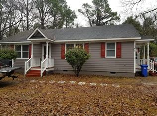 4212 Deadwyler Dr, Fayetteville, NC 28311