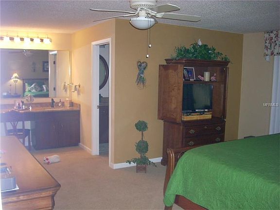 3rd image of 4280 Creekwood Ln