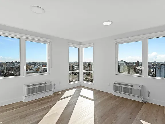 28 Jefferson St #VAR5 — Photo 31