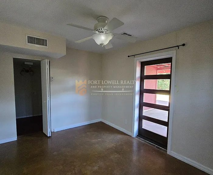 1307 W Thomas Rd — Photo 13